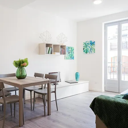 & Modern By Rent Lejlighed