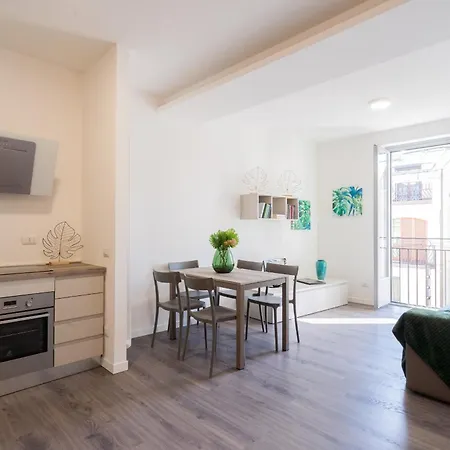 & Modern By Rent كومو