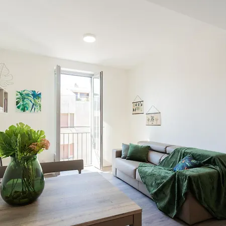 Central Modern Apartment