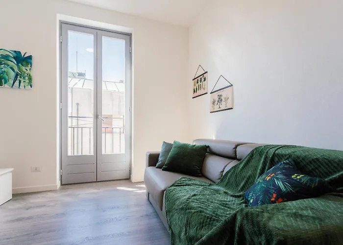 Central Modern Apartment Apartman Como